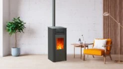 Poêle à Granulés Etanche Connecté EMAFLAM REVA 9 KW Noir 15 Poêle à Granulés Etanche Connecté EMAFLAM REVA 9 KW Noir -MODERNA Soldes Magasin emaflam reva noir 6