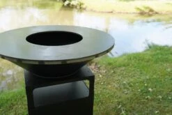 Brasero Plancha Haut NOIR - Diamètre 1m 15 Brasero Plancha Haut NOIR - Diamètre 1m -MODERNA Soldes Magasin image 1 1